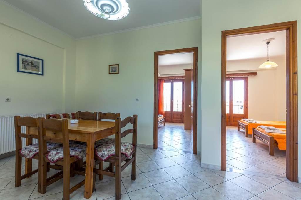 Kapetanios Apartments Agios Stefanos Avliotes  Екстер'єр фото