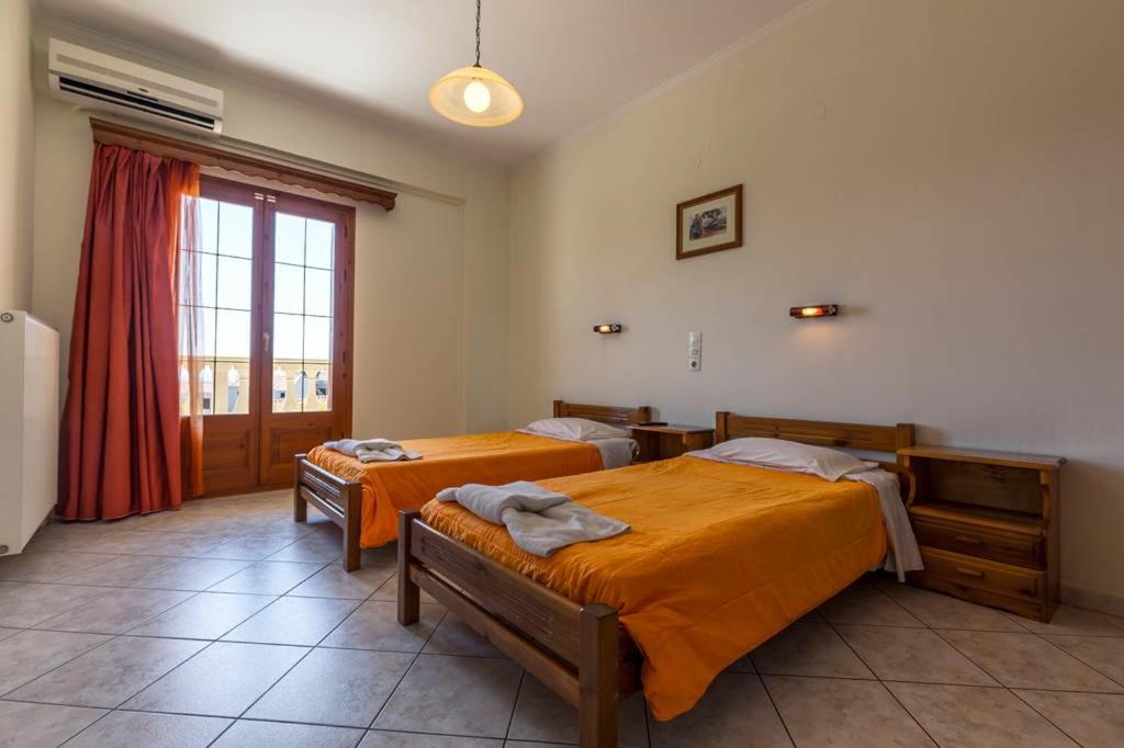 Kapetanios Apartments Agios Stefanos Avliotes  Екстер'єр фото