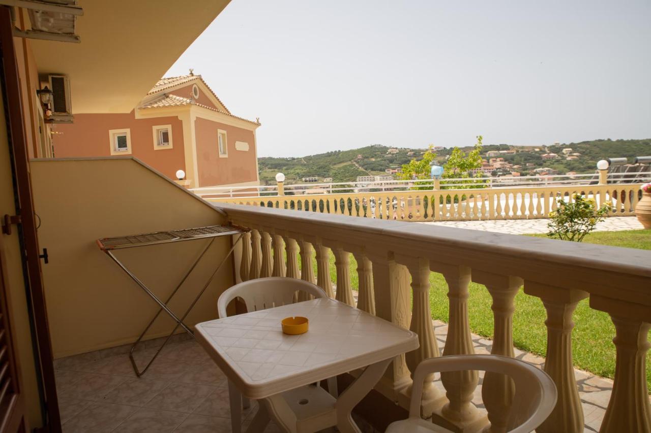 Kapetanios Apartments Agios Stefanos Avliotes  Екстер'єр фото