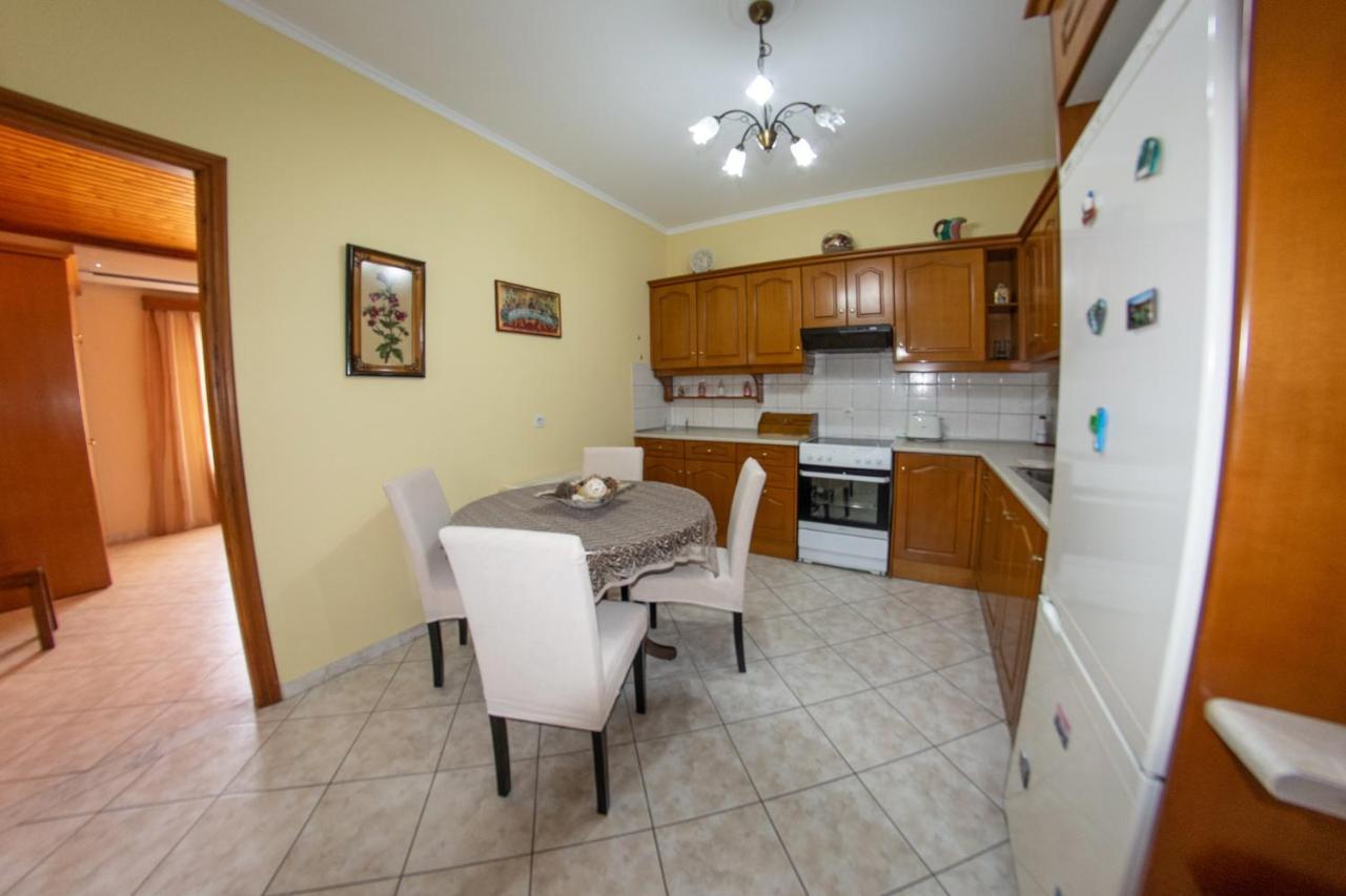 Kapetanios Apartments Agios Stefanos Avliotes  Екстер'єр фото