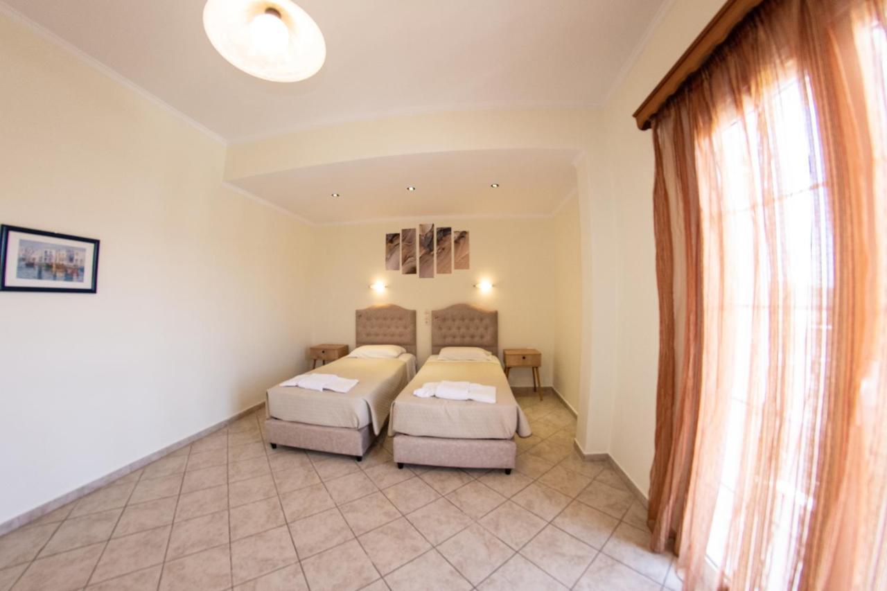 Kapetanios Apartments Agios Stefanos Avliotes  Екстер'єр фото