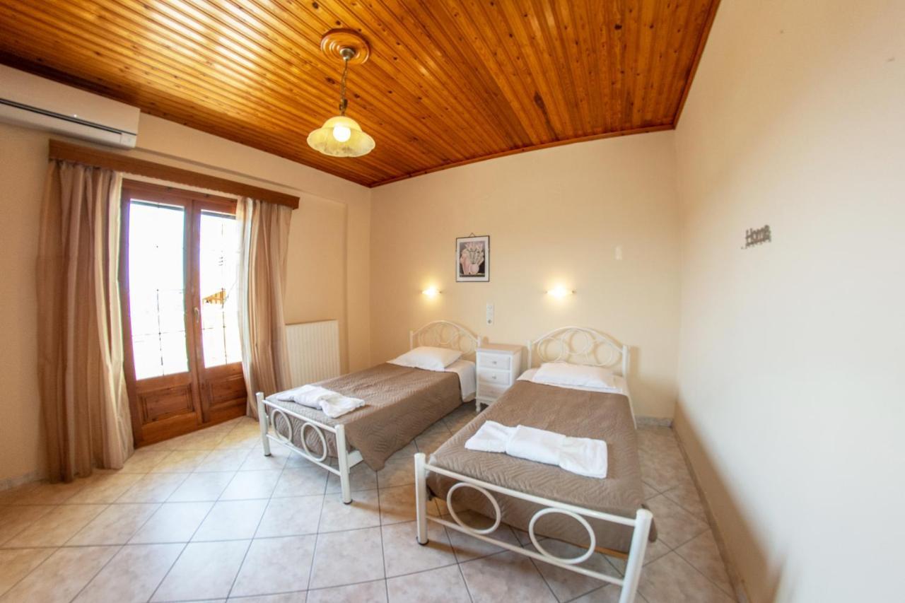 Kapetanios Apartments Agios Stefanos Avliotes  Екстер'єр фото