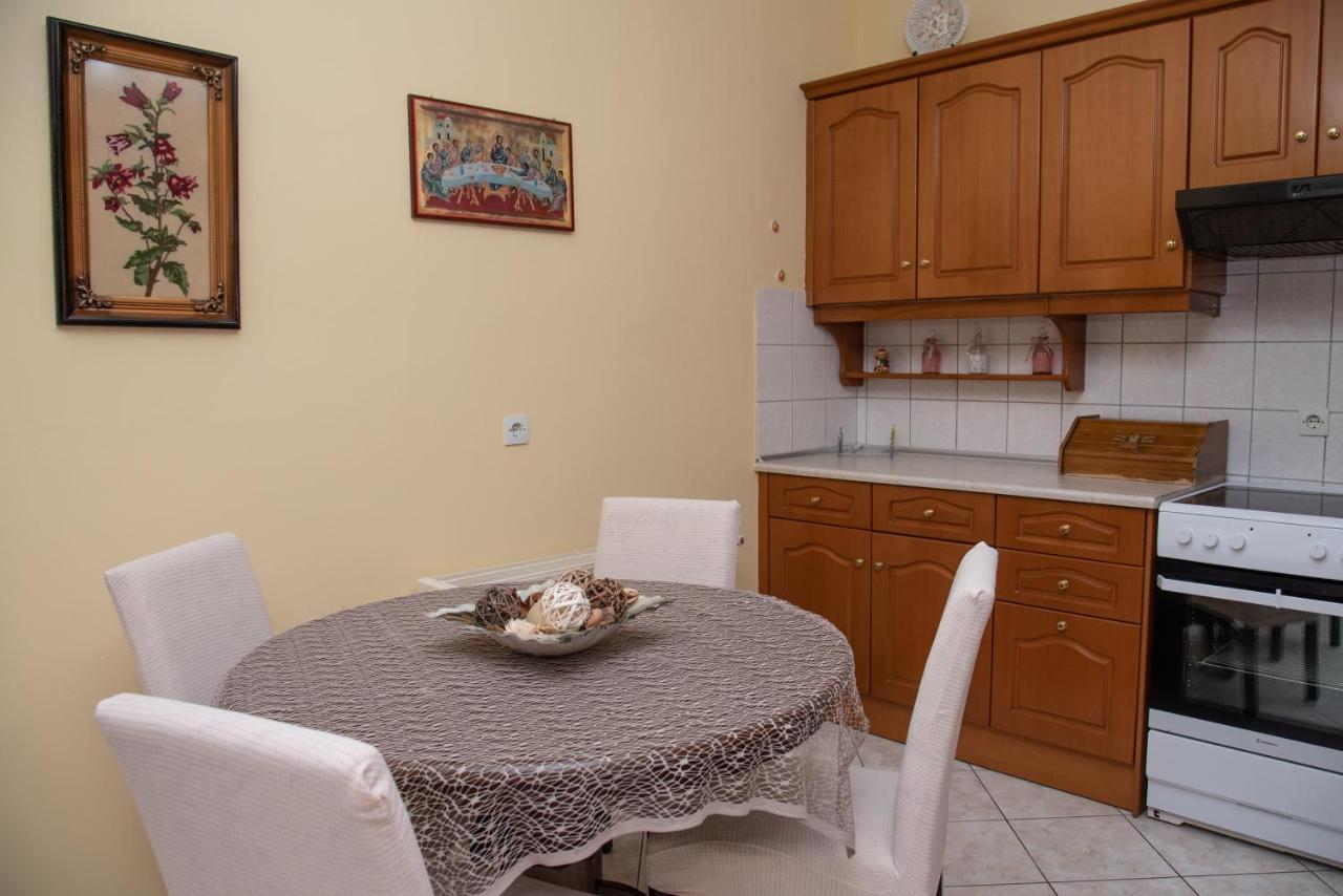 Kapetanios Apartments Agios Stefanos Avliotes  Екстер'єр фото