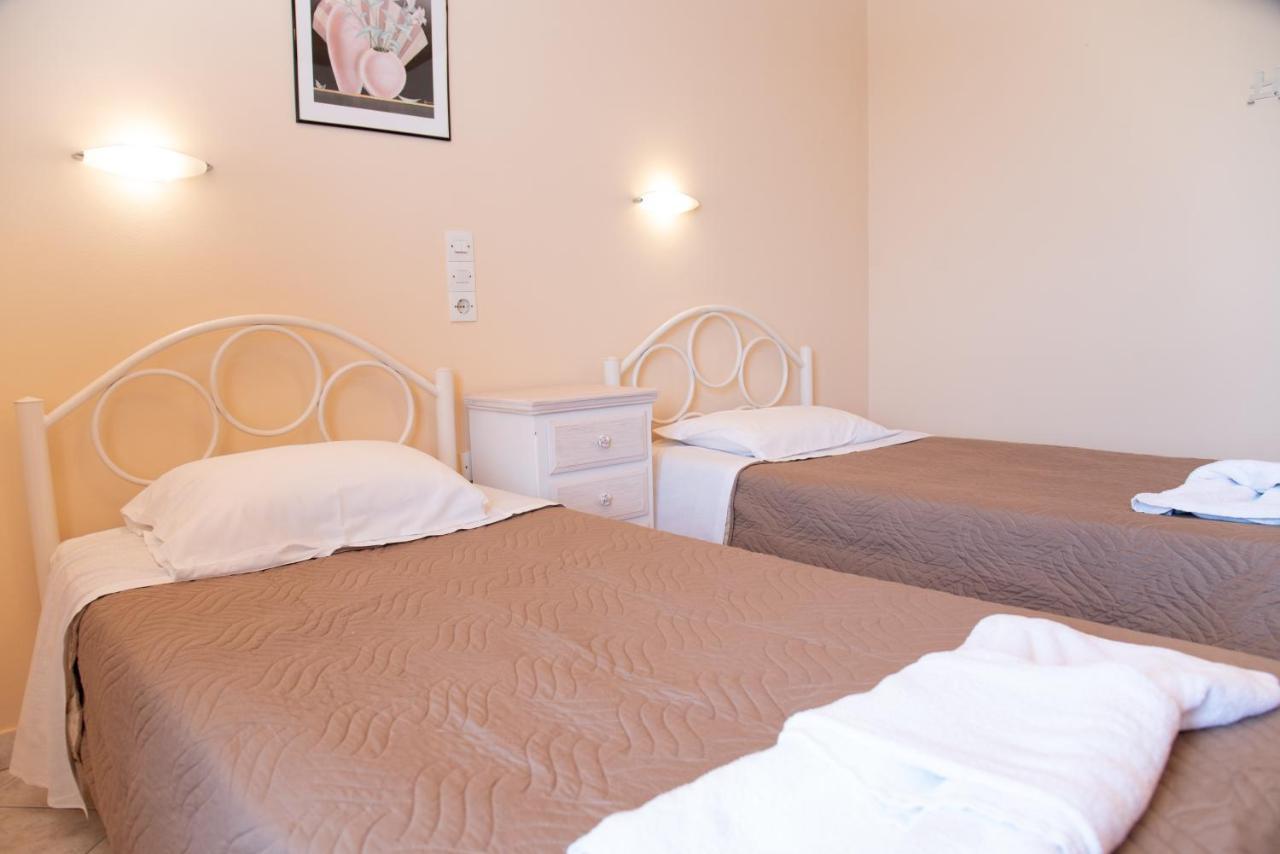 Kapetanios Apartments Agios Stefanos Avliotes  Екстер'єр фото
