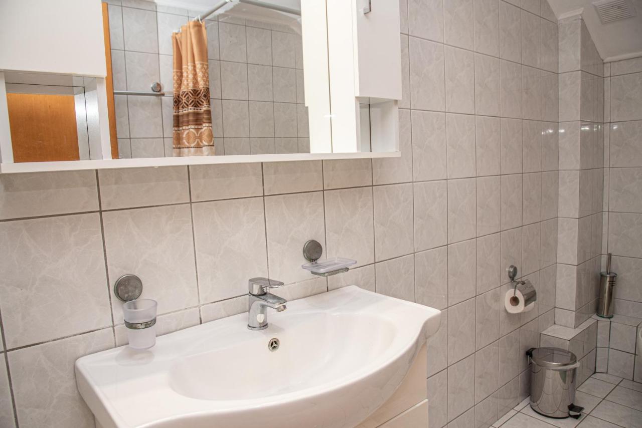 Kapetanios Apartments Agios Stefanos Avliotes  Екстер'єр фото